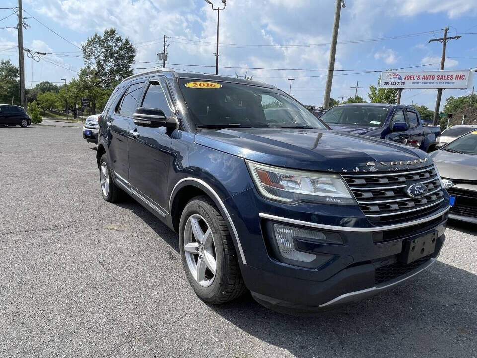 2016 FORD Explorer