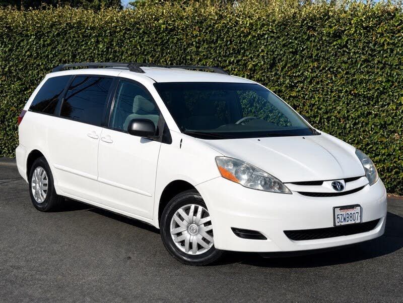 2007 TOYOTA Sienna