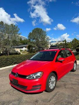 2015 VOLKSWAGEN Golf