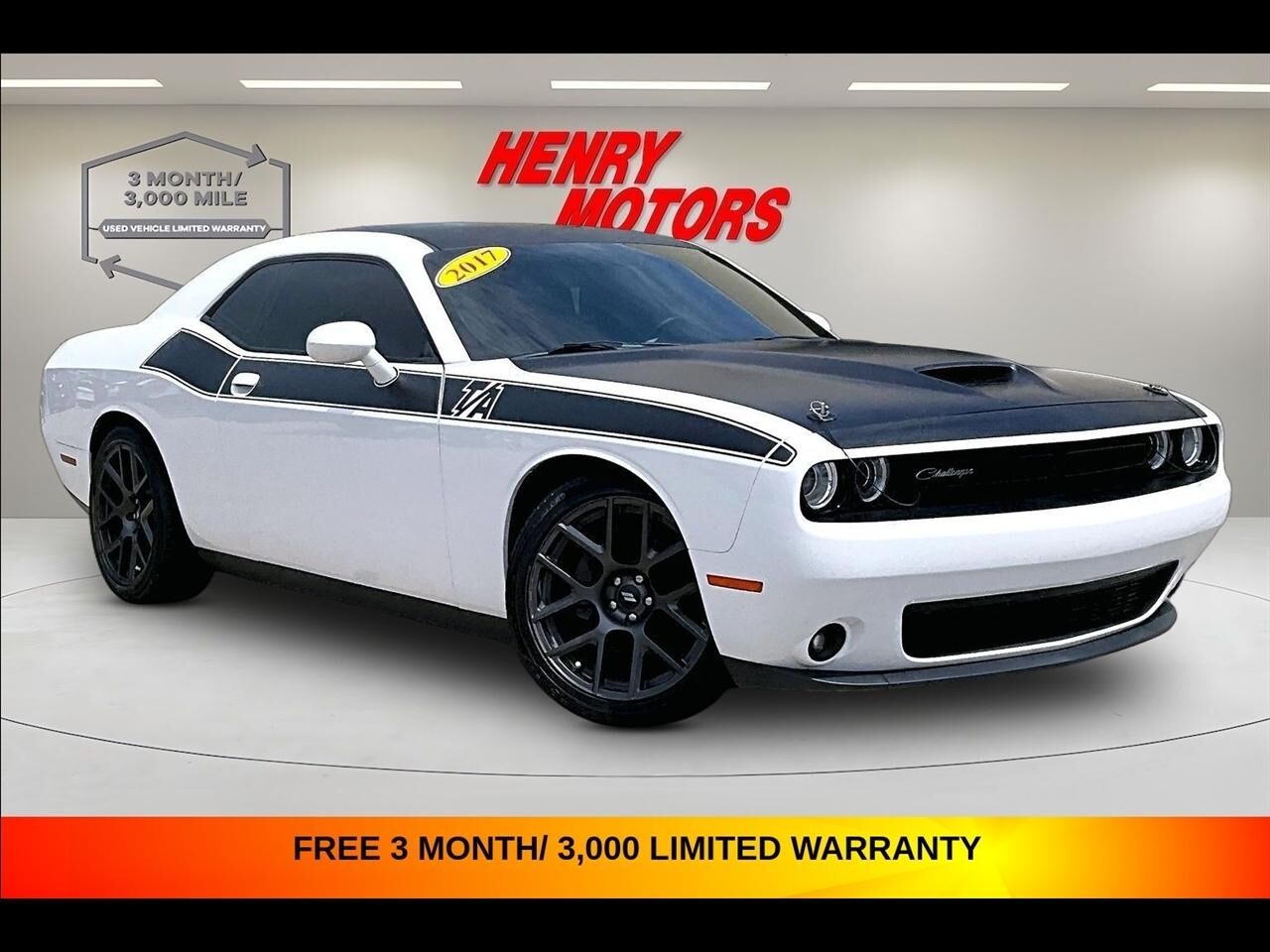 2017 DODGE Challenger