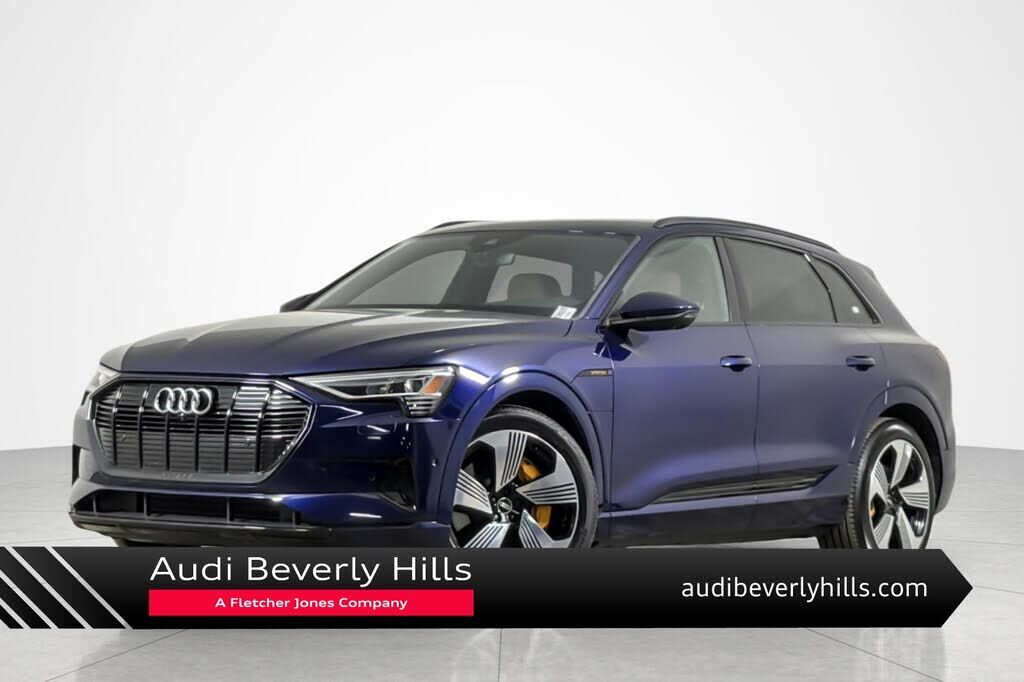 2022 AUDI e-tron