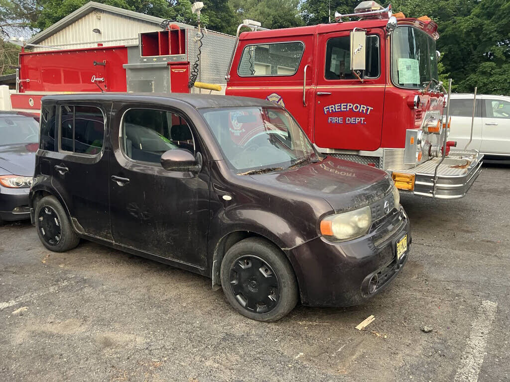 2011 NISSAN Cube