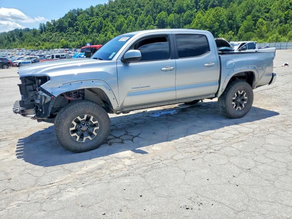 2022 TOYOTA Tacoma