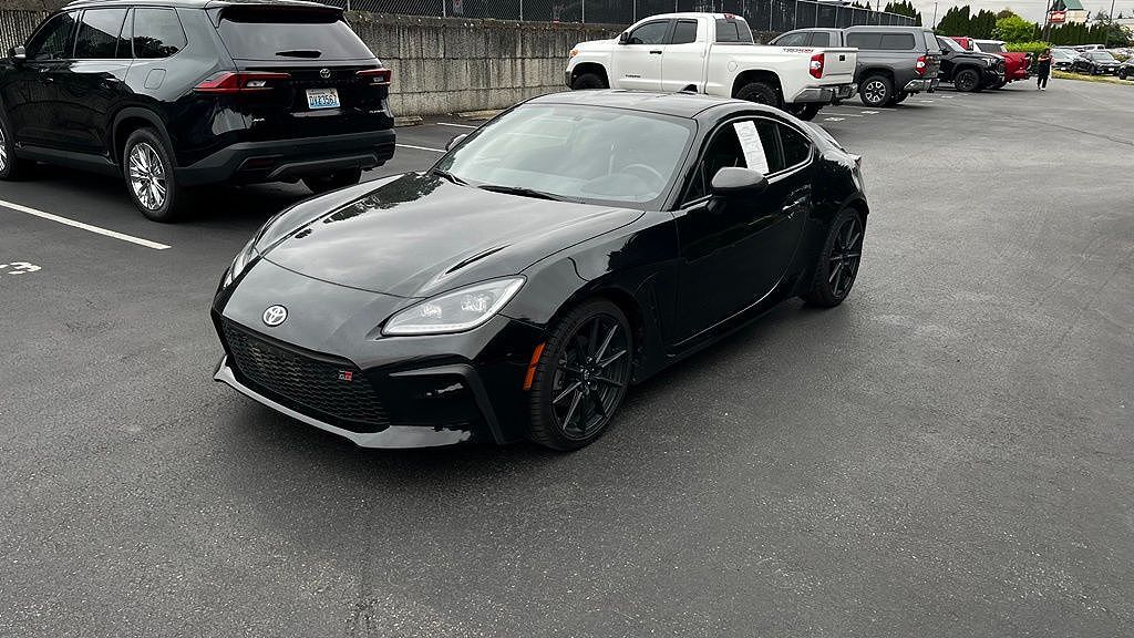 2023 TOYOTA GR86
