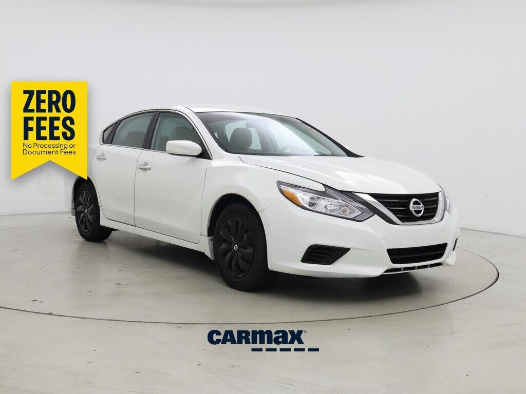 2017 NISSAN Altima