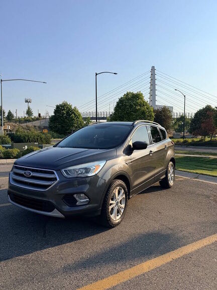2017 FORD Escape