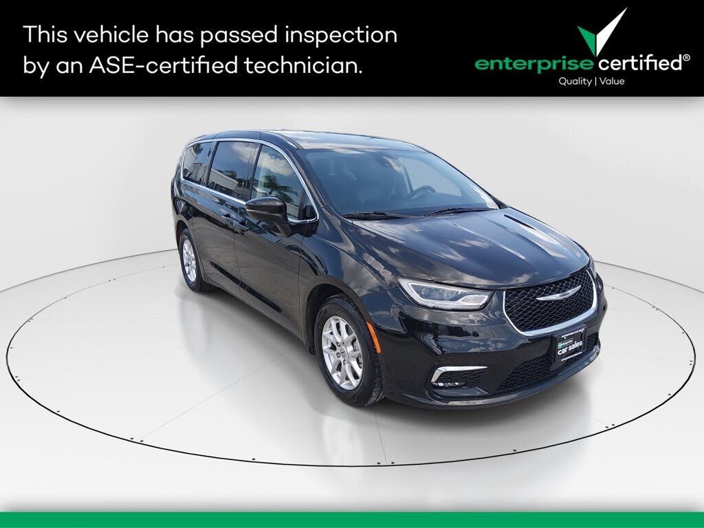 2023 CHRYSLER Pacifica