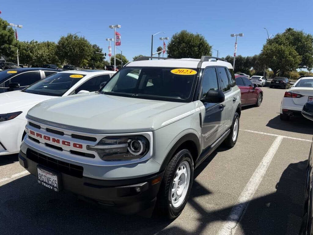 2023 FORD Bronco