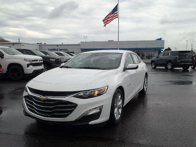 2024 CHEVROLET Malibu