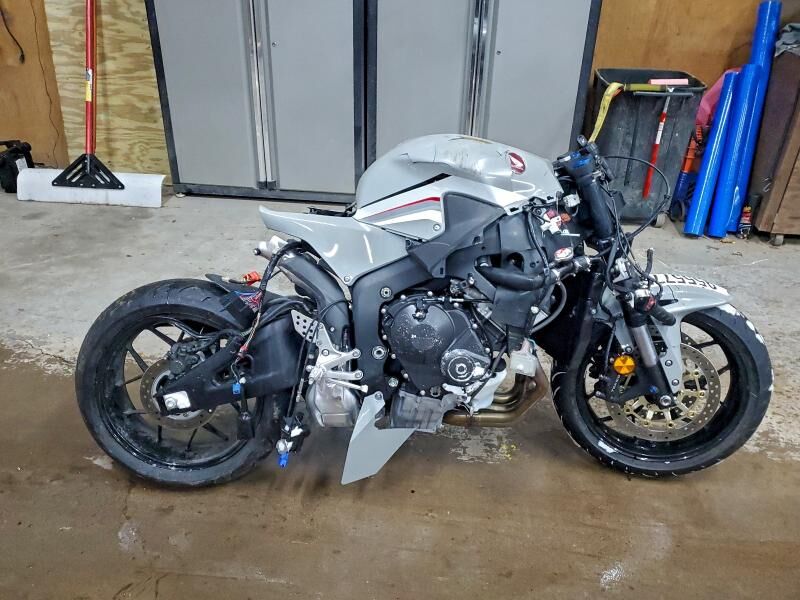 2026 HONDA CB