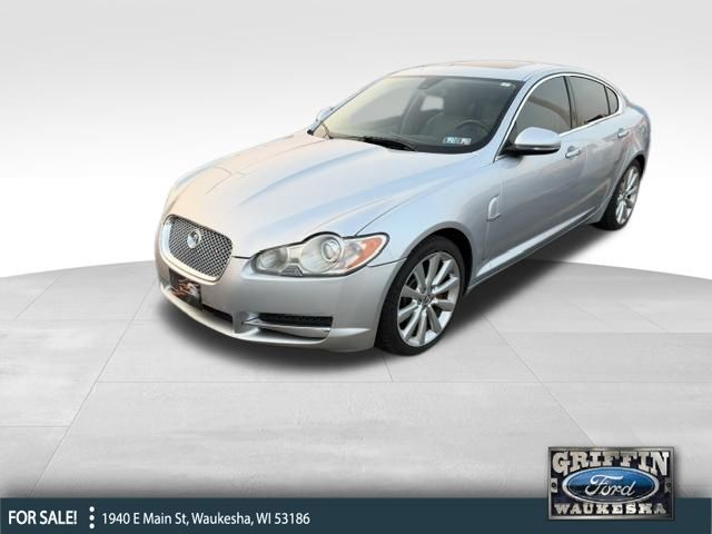 2010 JAGUAR XF