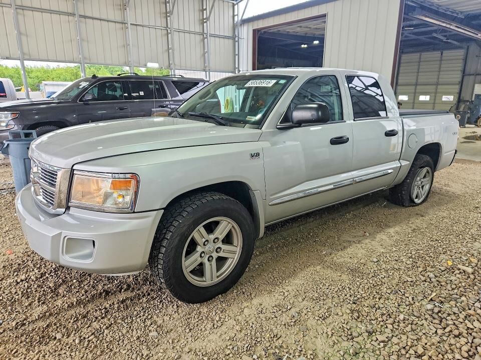 2011 DODGE Dakota