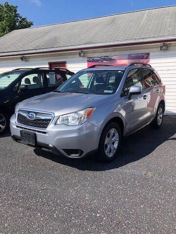 2015 SUBARU Forester