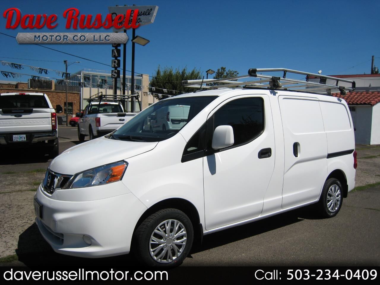 2020 NISSAN NV200