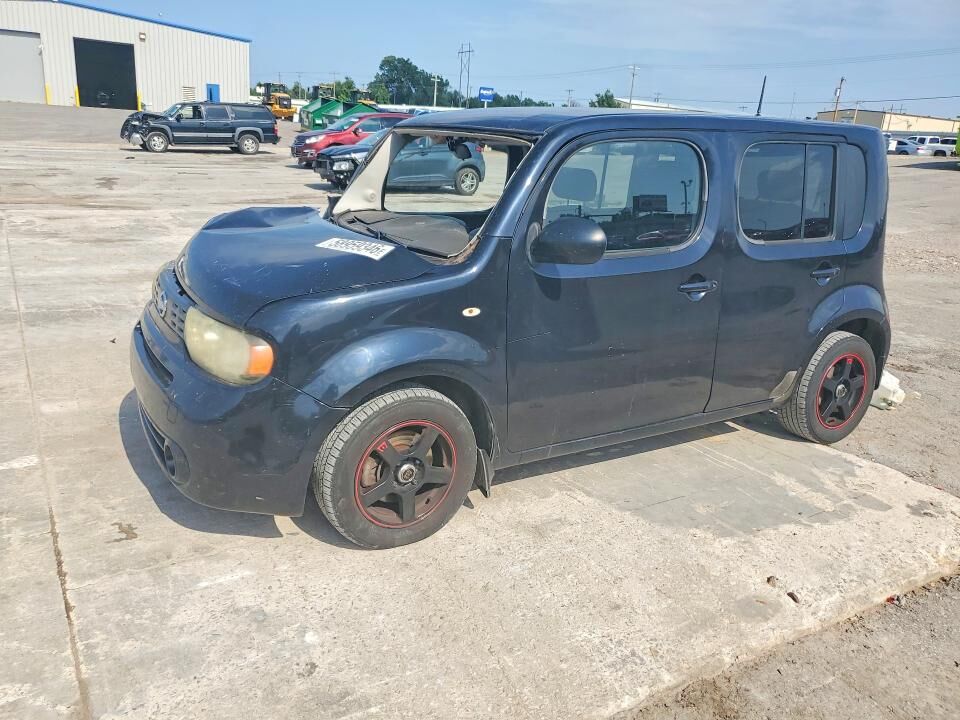 2010 NISSAN Cube