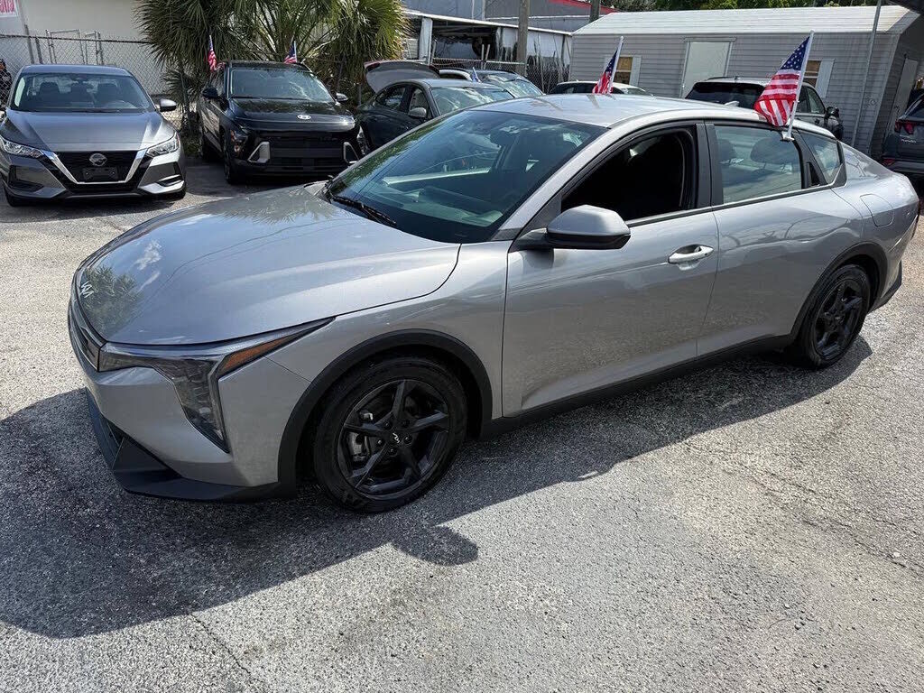 2025 KIA K4