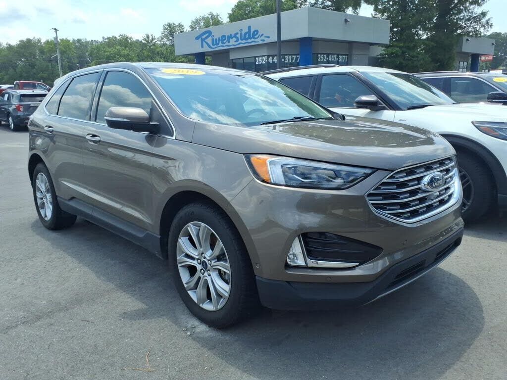 2019 FORD Edge