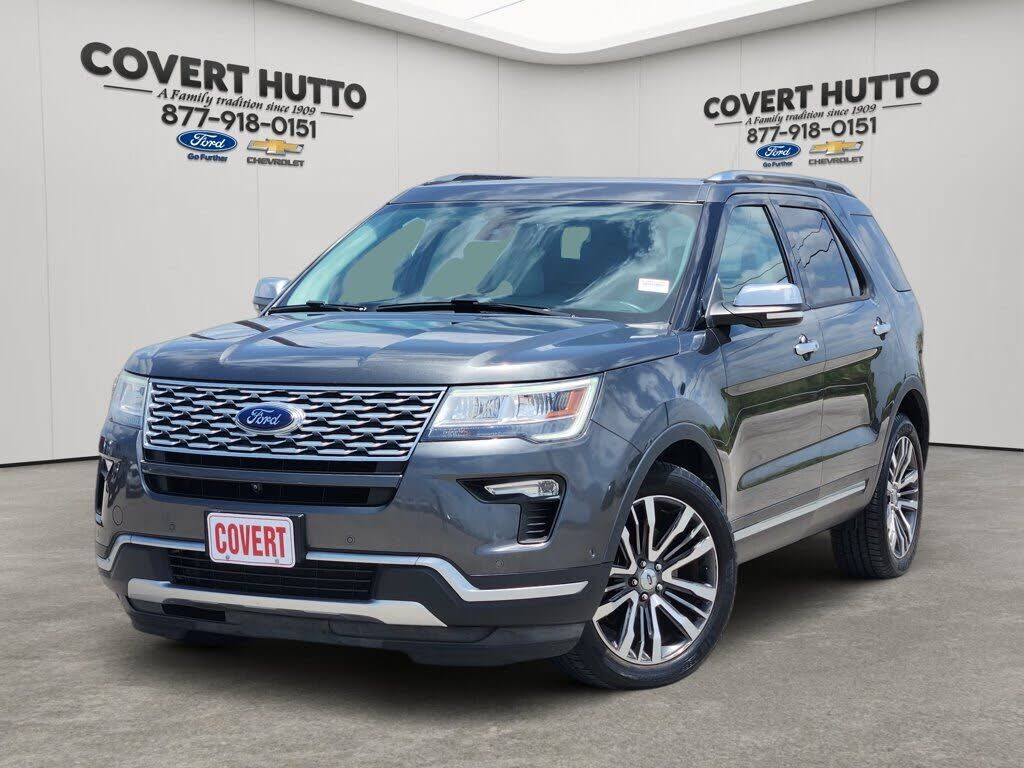 2018 FORD Explorer