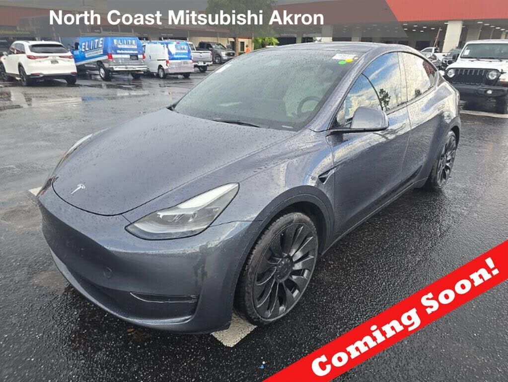 2023 TESLA Model Y