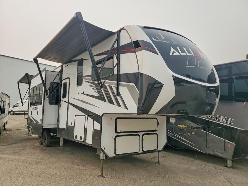 2021 ALLIANCE RV Valor