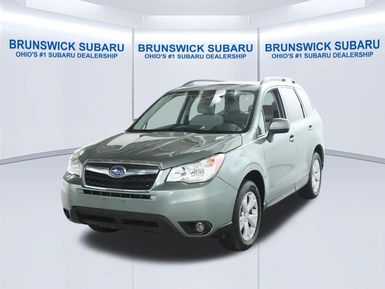 2016 SUBARU Forester
