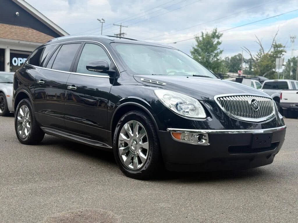 2011 BUICK Enclave