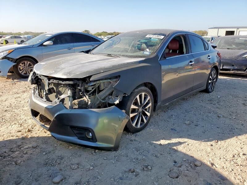 2017 NISSAN Altima