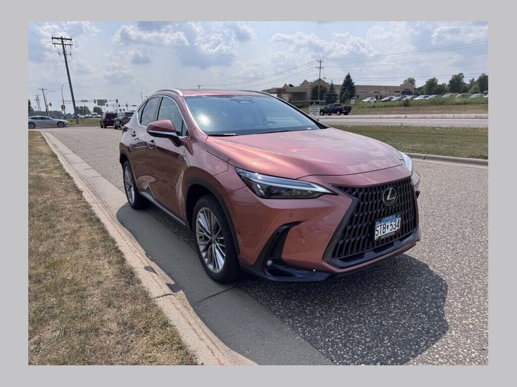 2025 LEXUS NX