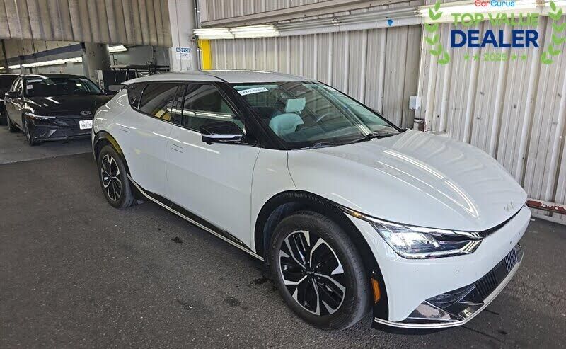 2023 KIA EV6