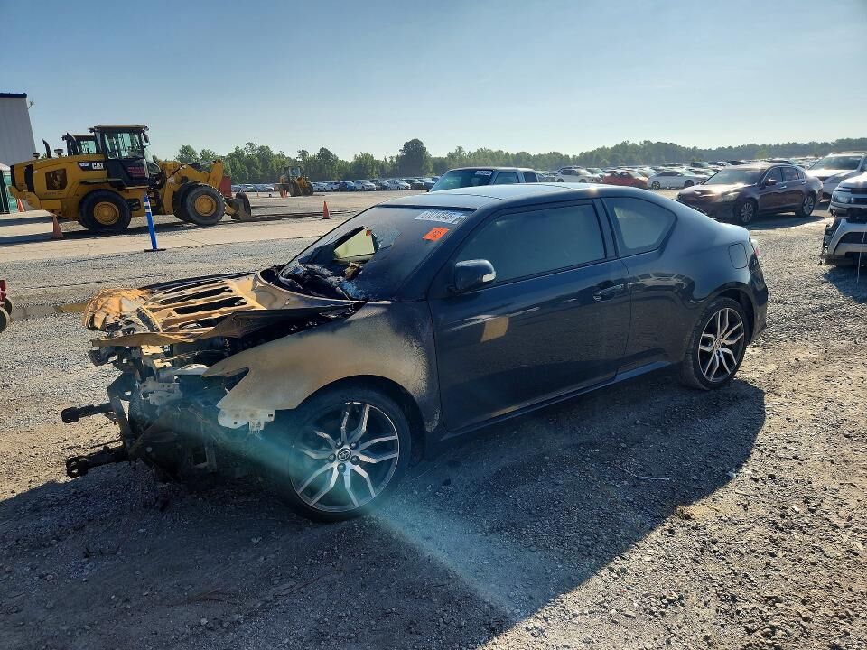 2016 TOYOTA SCION