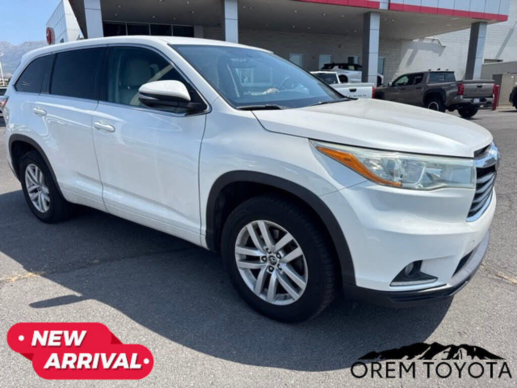 2016 TOYOTA Highlander