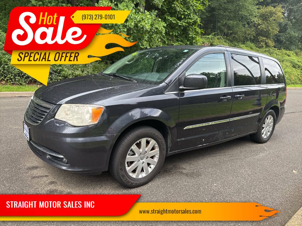 2014 CHRYSLER Town and Country