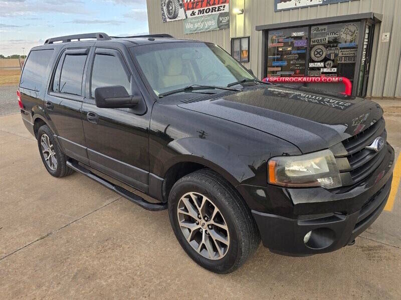 2017 FORD Expedition