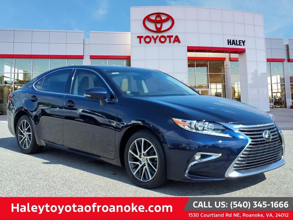 2016 LEXUS ES