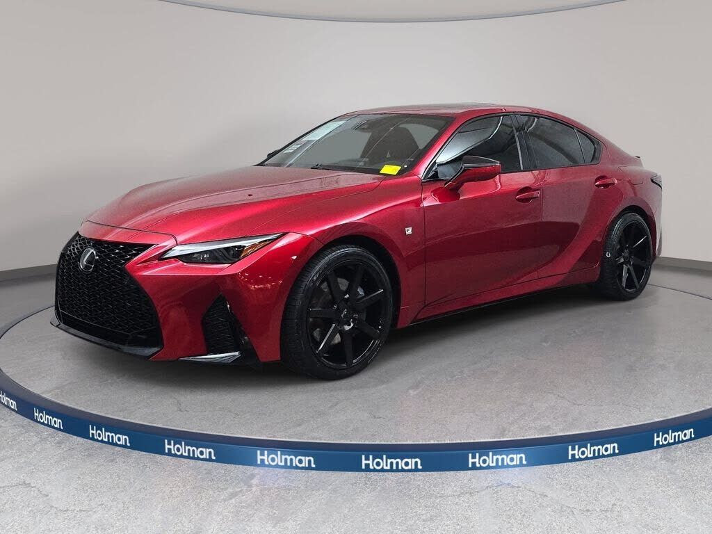 2022 LEXUS IS