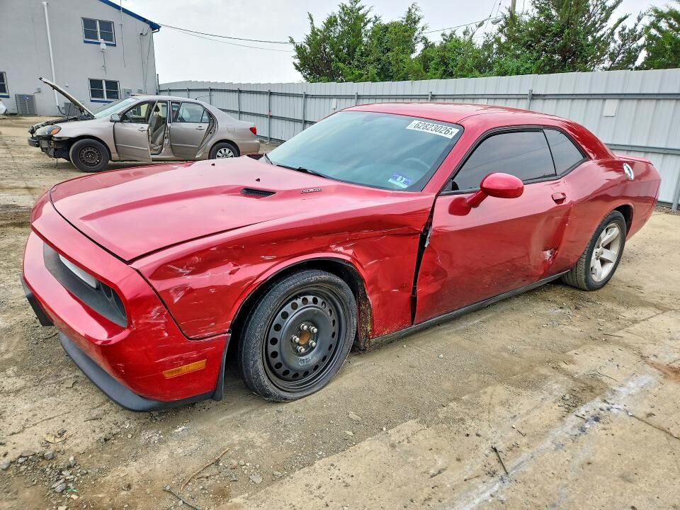 2013 DODGE Challenger