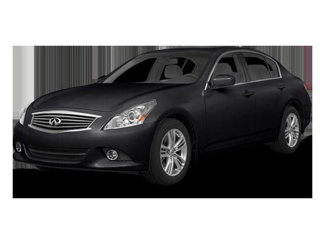 2013 INFINITI G37