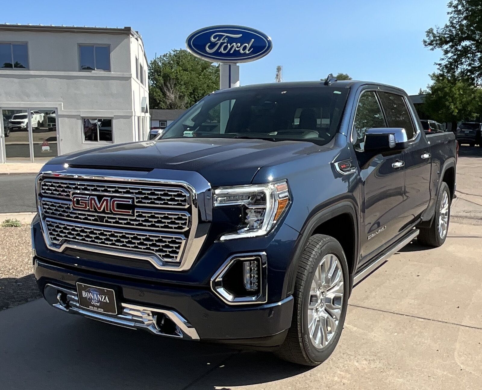 2022 GMC Sierra Limited