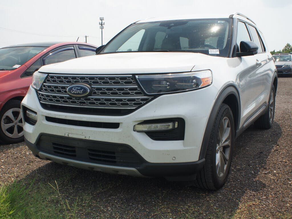 2021 FORD Explorer
