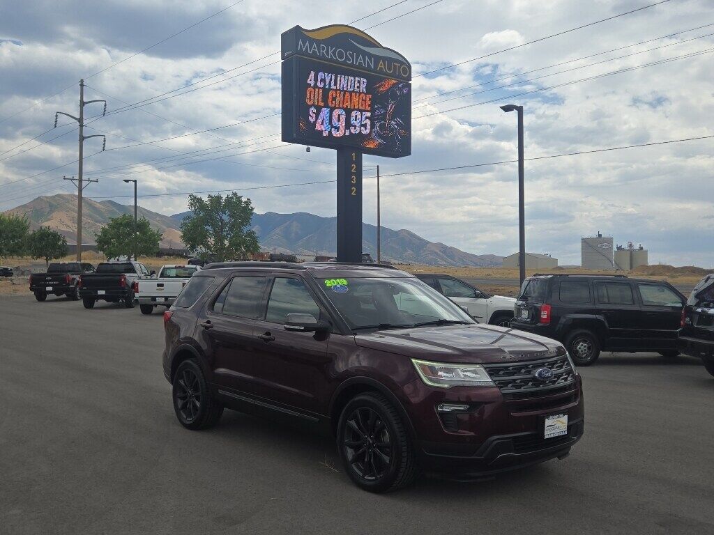 2019 FORD Explorer
