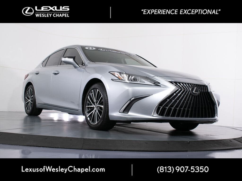 2023 LEXUS ES