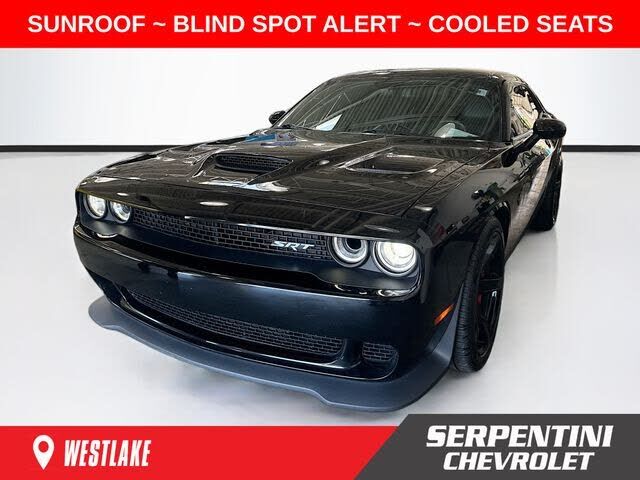 2017 DODGE Challenger