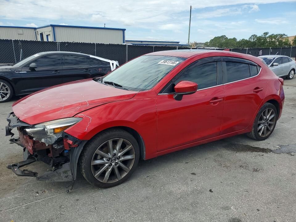 2018 MAZDA Mazda3