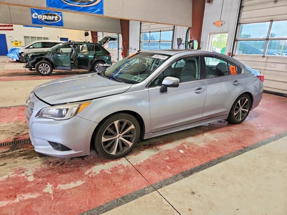 2015 SUBARU Legacy