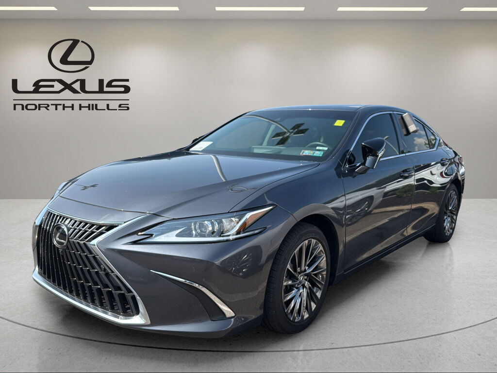 2024 LEXUS ES