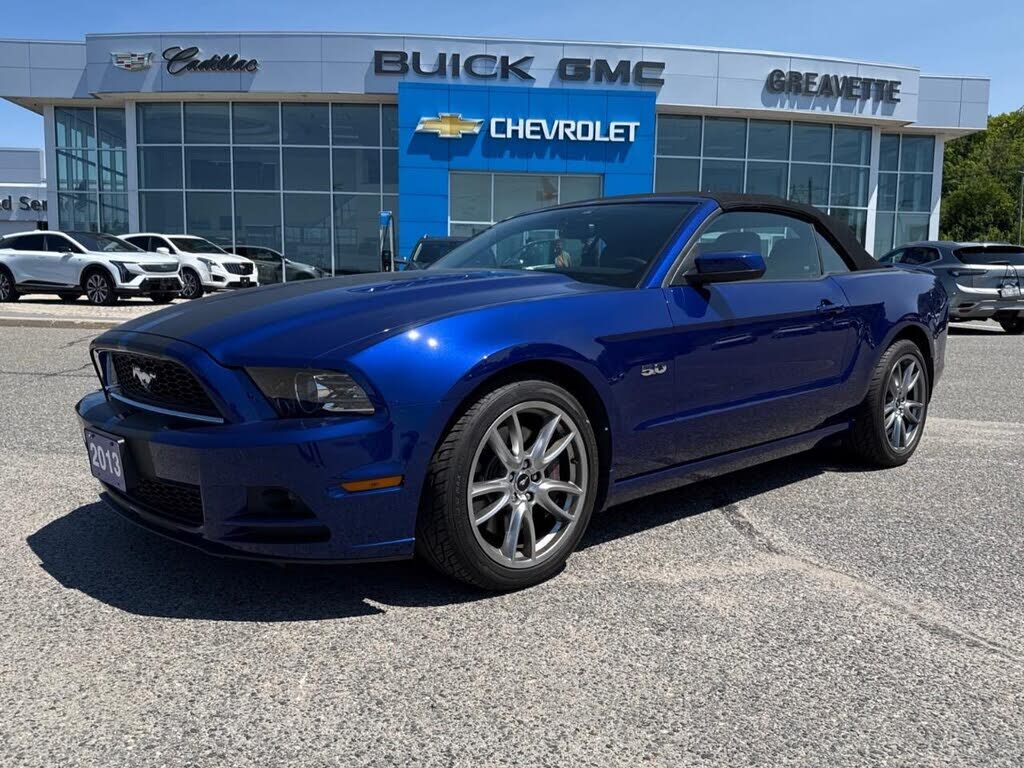 2013 FORD Mustang