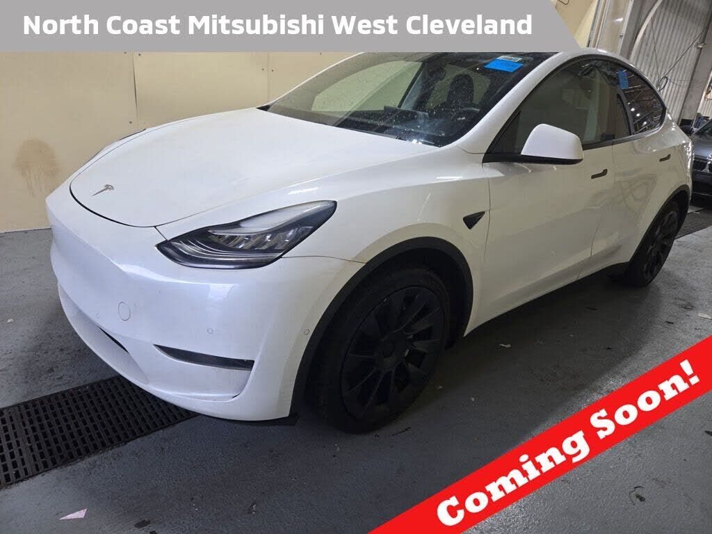 2020 TESLA Model Y