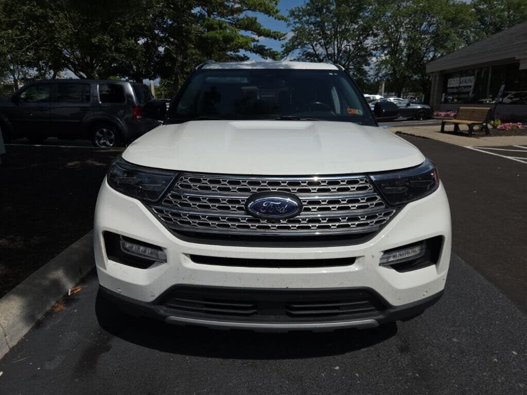 2021 FORD Explorer