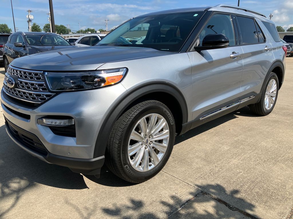 2024 FORD Explorer