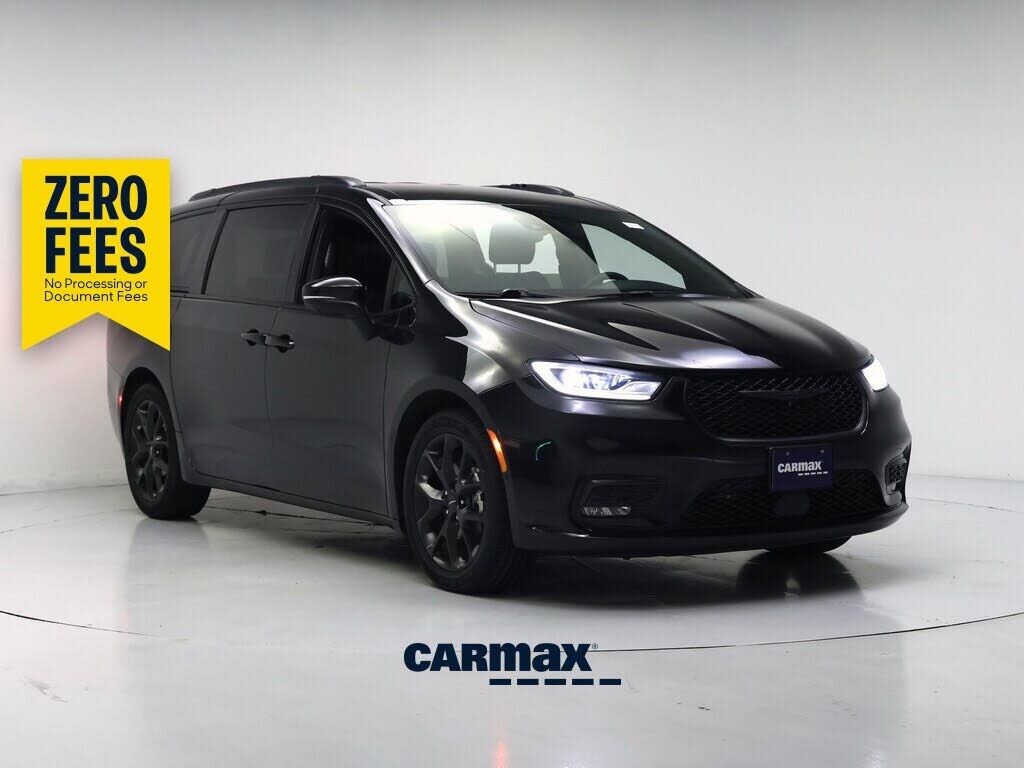 2023 CHRYSLER Pacifica
